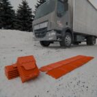 GoTreads XXL with fleet box truck in the snow
